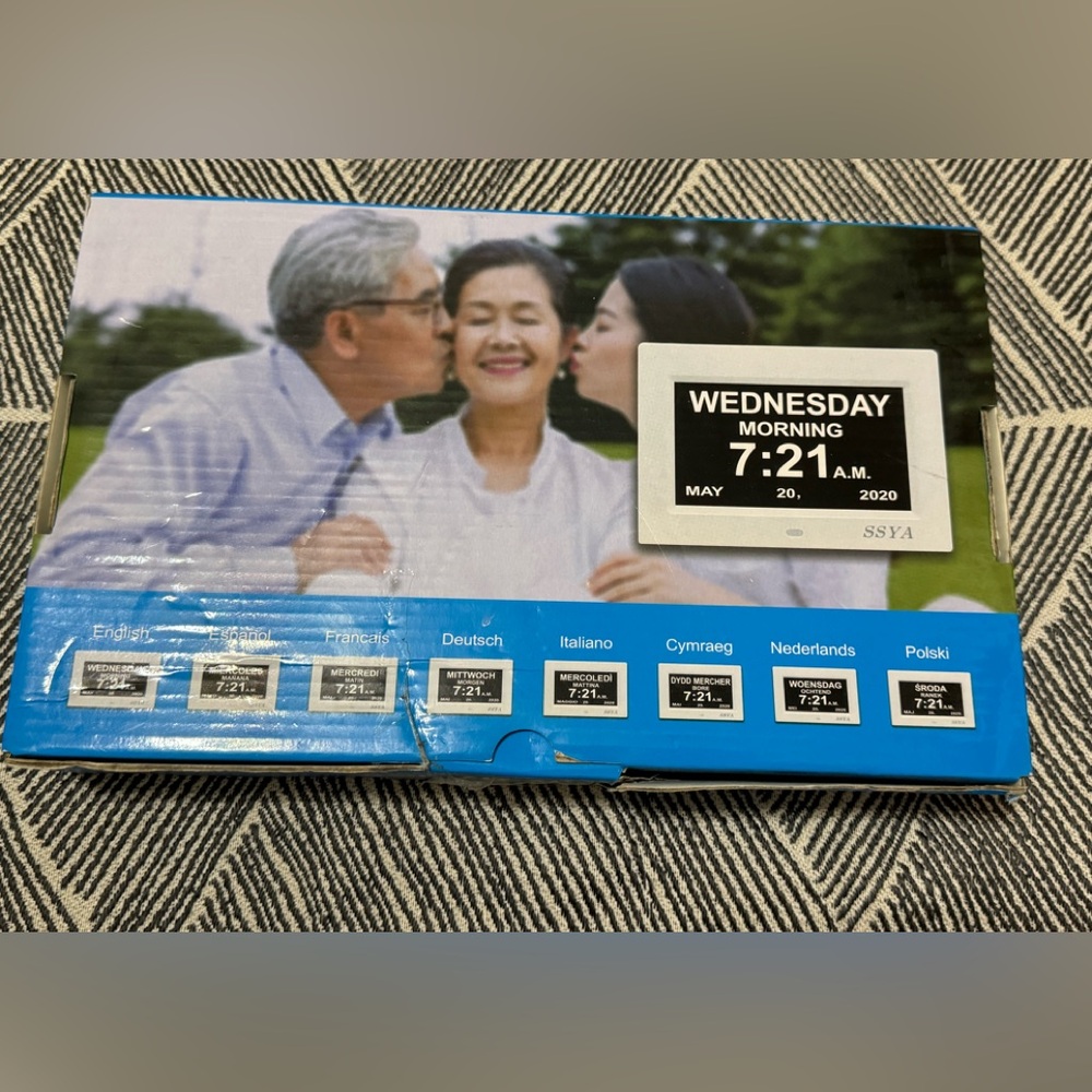 Digital Clock, Easy to Read